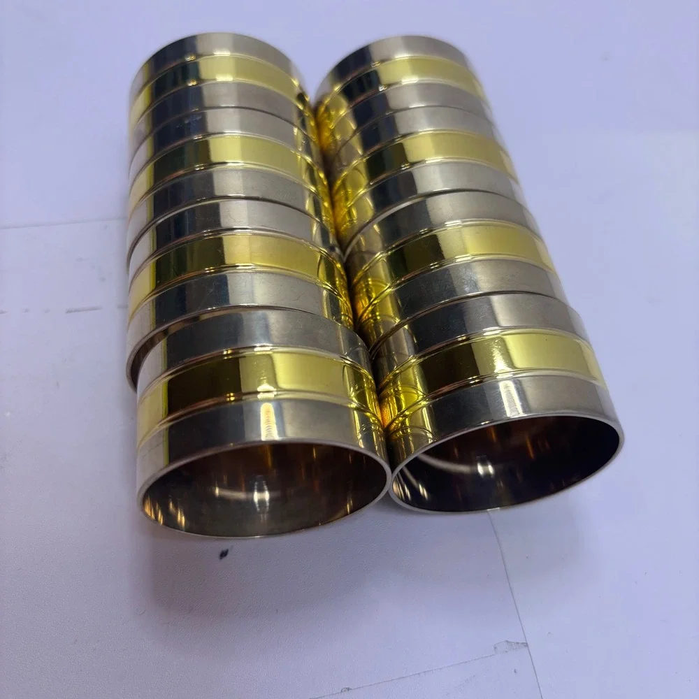 Set of 8 Two Tone Silver and Gold Metal Napkin Rings Modern Table Decor‎
